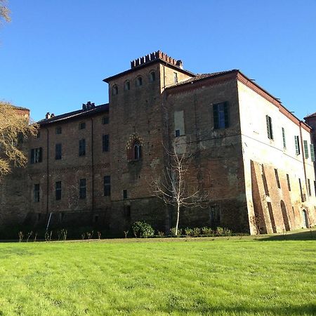 Castello Sannazzaro B&B Giarole エクステリア 写真
