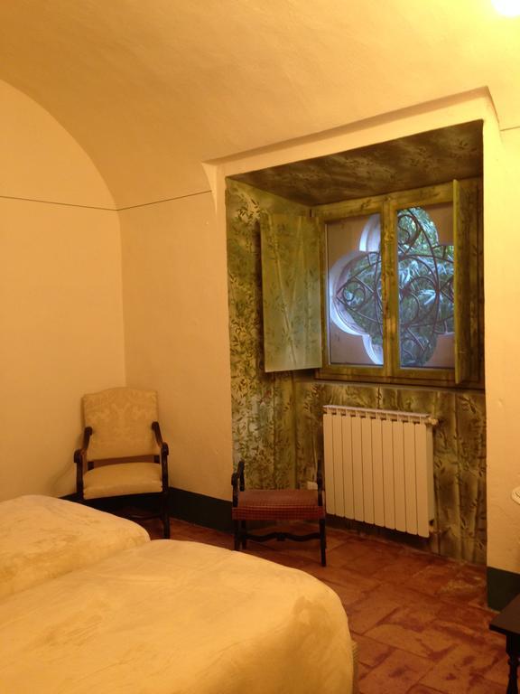 Castello Sannazzaro B&B Giarole エクステリア 写真